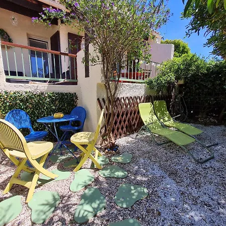 Bel Appartement Renove, Avec Terrasse Et Piscine La Croix-Valmer Exterior photo